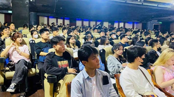 Một số hình ảnh tại kỳ tuyển sinh của Trường ĐH Sân khấu - Điện ảnh TP.HCM năm học 2026 - 2027