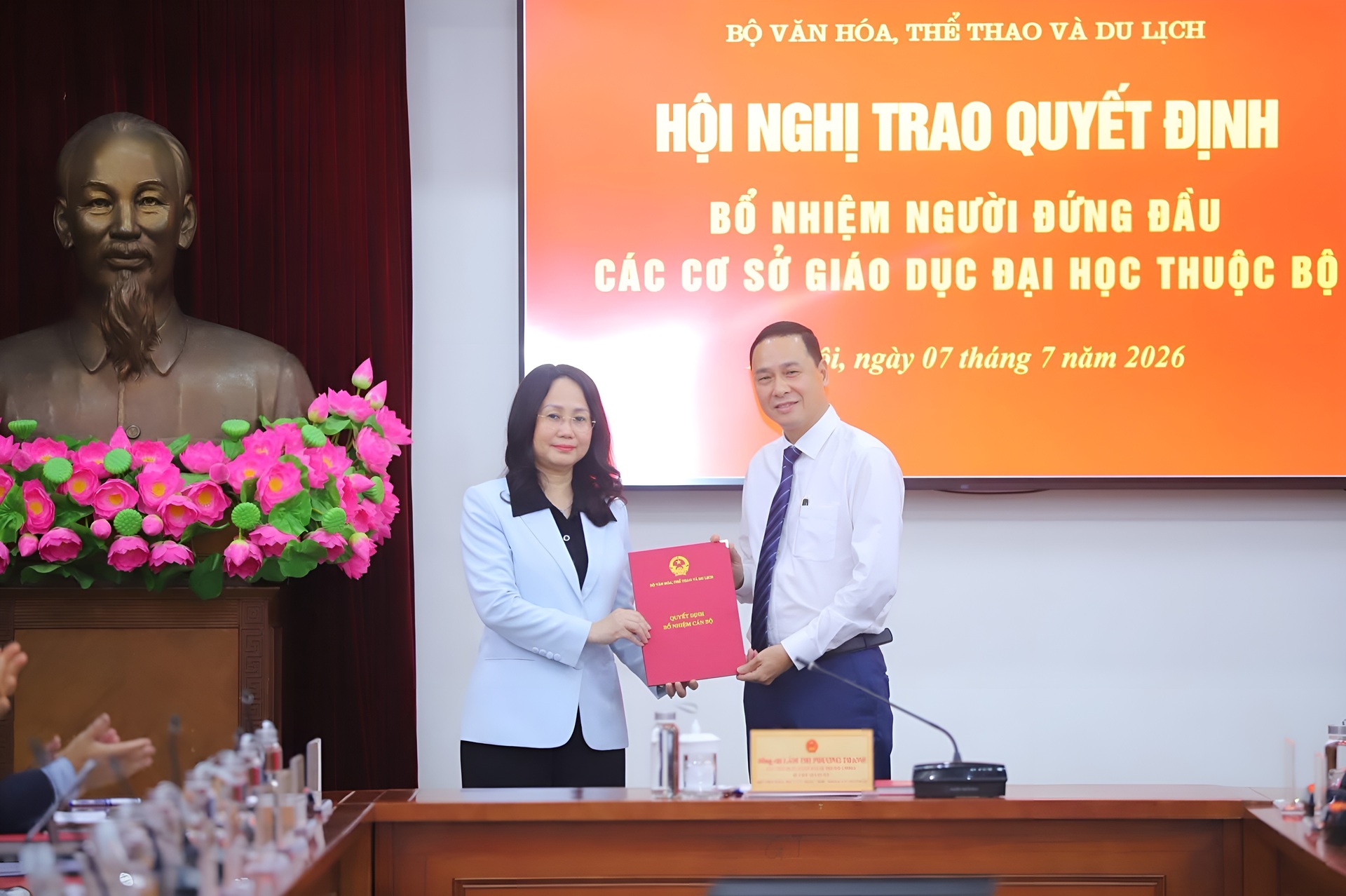 Chúc mừng TS. Phạm Huy Quang được bổ nhiệm giữ chức Hiệu trưởng Trường Đại học Sân khấu - Điện ảnh TP.HCM
