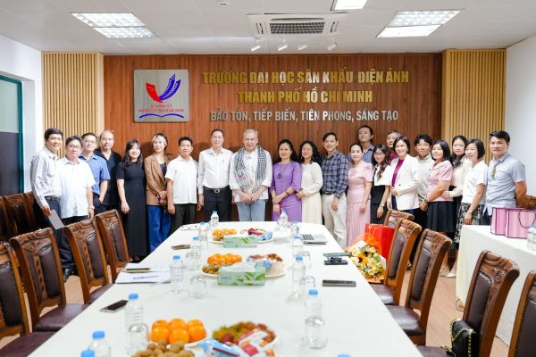 Trường đại học Sân khấu – Điện ảnh Tp. Hồ chí minh đón tiếp và làm việc với đại diện Cilect